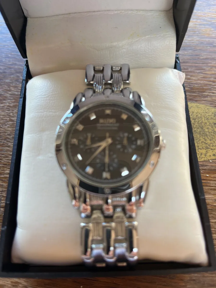 Men’s Watch - Image 1