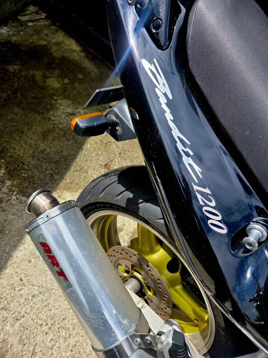 SUZUKI Bandit 1200 - Image 3