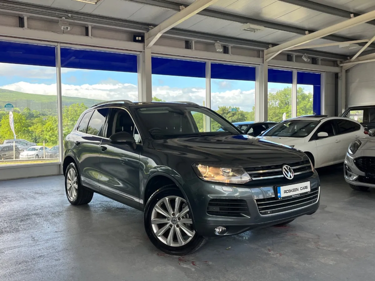 Volkswagen Touareg 3.0 TDI V6 SE BLUEMOTION 5DR - Image 3