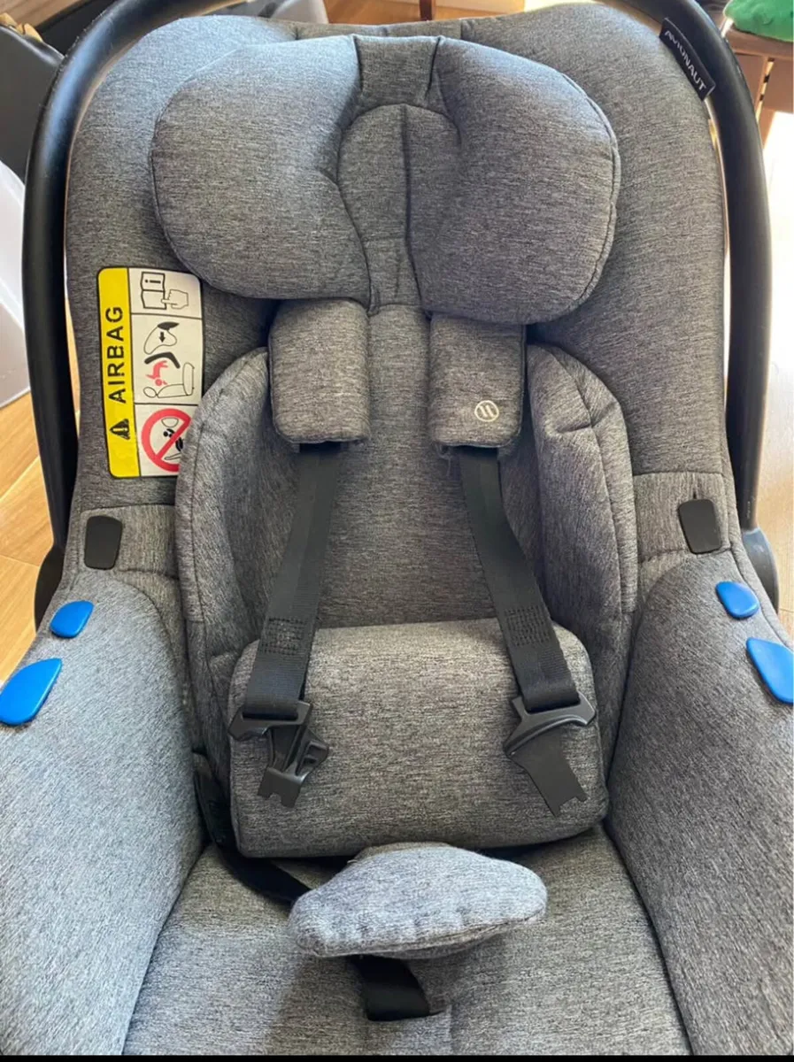 Avionaut Pixel Infant carrier and isofix base - Image 2