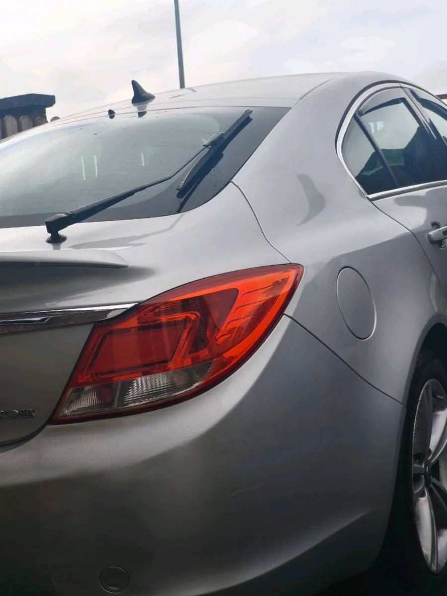 Opel insignia 14 months nct and taxed until Septem - Image 3
