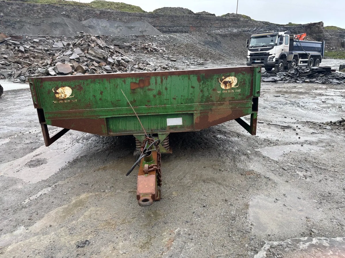 Low loader - Image 1