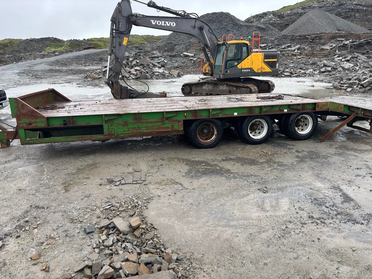 Low loader - Image 3