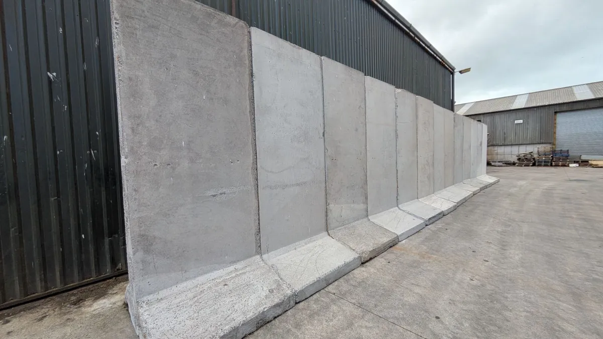Kilkenny Mart Machinery Auction - Image 3
