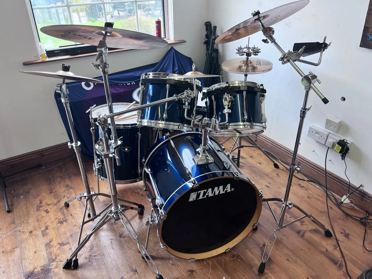 TAMA superstar full drum kit 22” Maple - Image 1