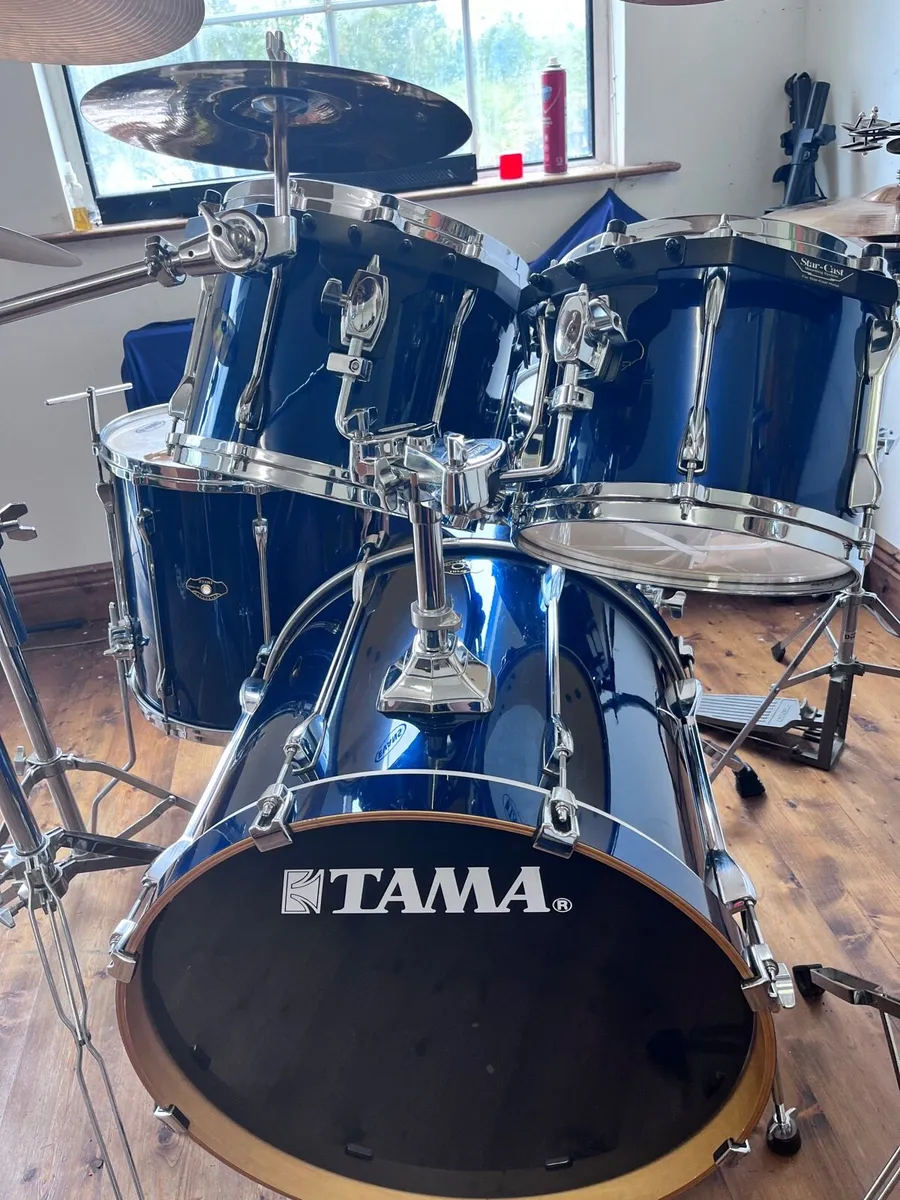 TAMA superstar full drum kit 22” Maple - Image 2
