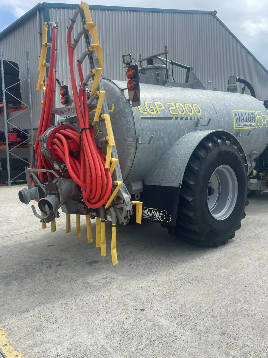 Major LGP 2000 Slurry Tanker with Trailing Shoe - Image 2