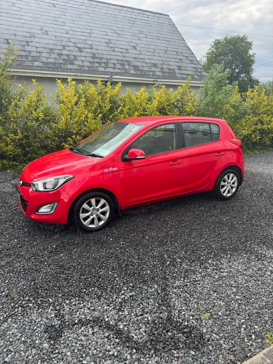 Hyundai i20 diesel - Image 4