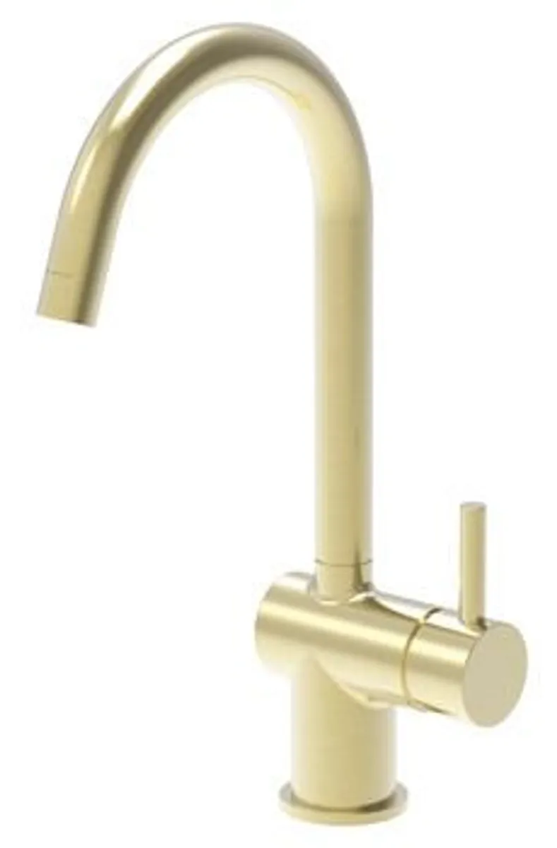 Kitchen tap supply & fit - Image 1