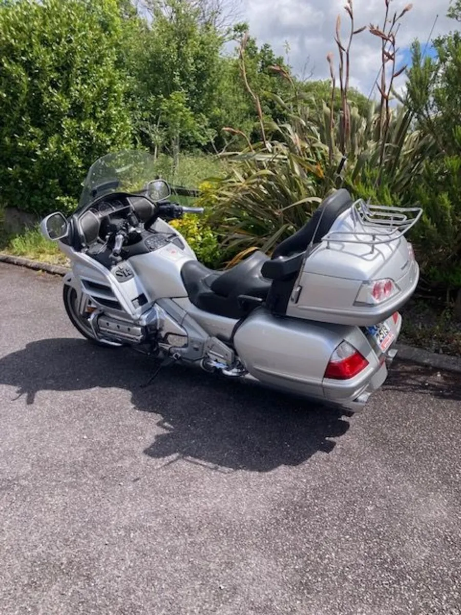 Honda Goldwing - Image 4