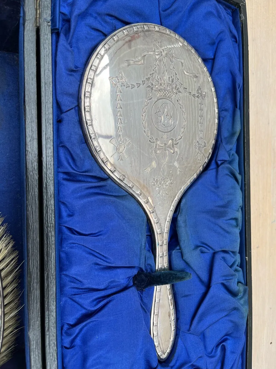 Silver Vanity Set - Image 2
