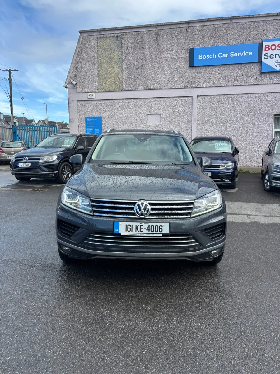 2016 Volkswagen Touareg 3.0 TDI Crewcab - Image 2