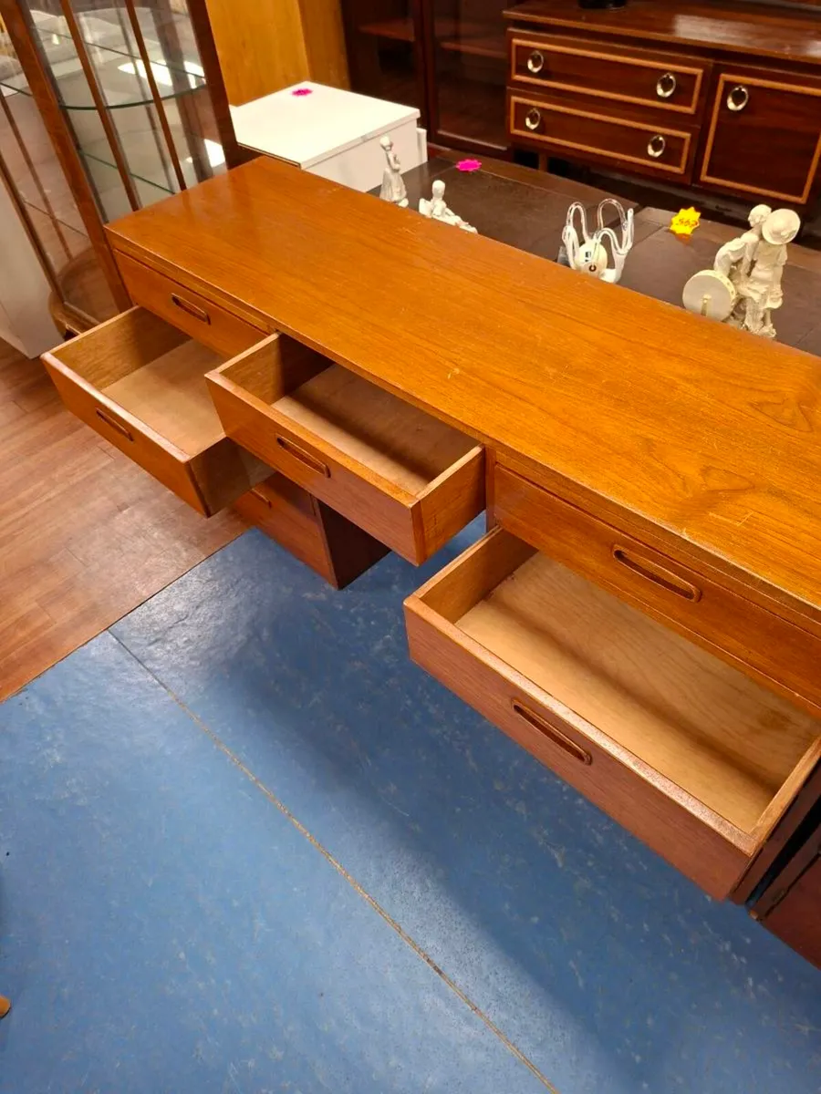 DRAWERS AND BED SIDE LOCKER - Image 2