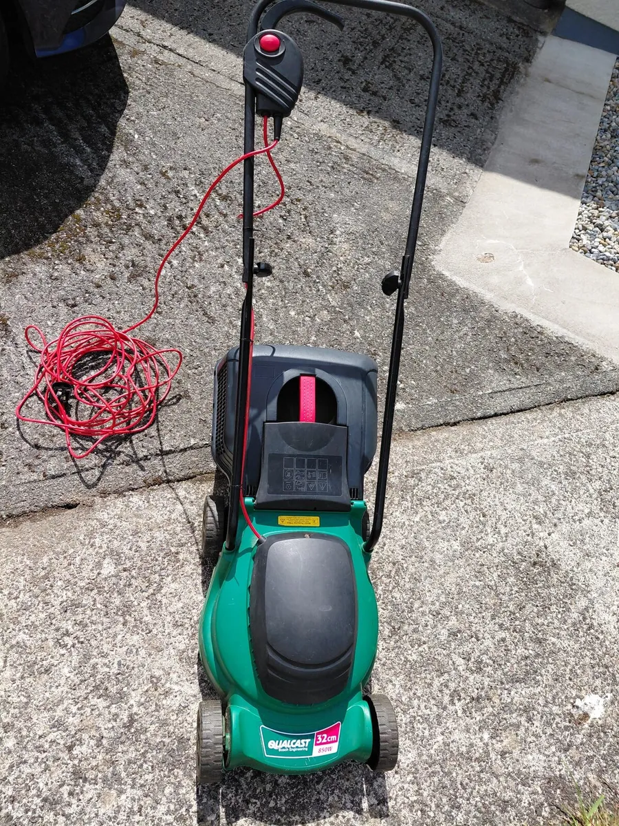 Lawnmower Electric in perfect order - Image 1