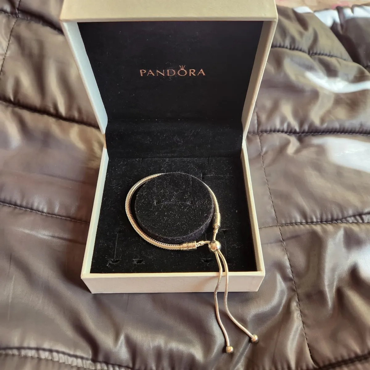 Pandora bracelet (new in box) - Image 1