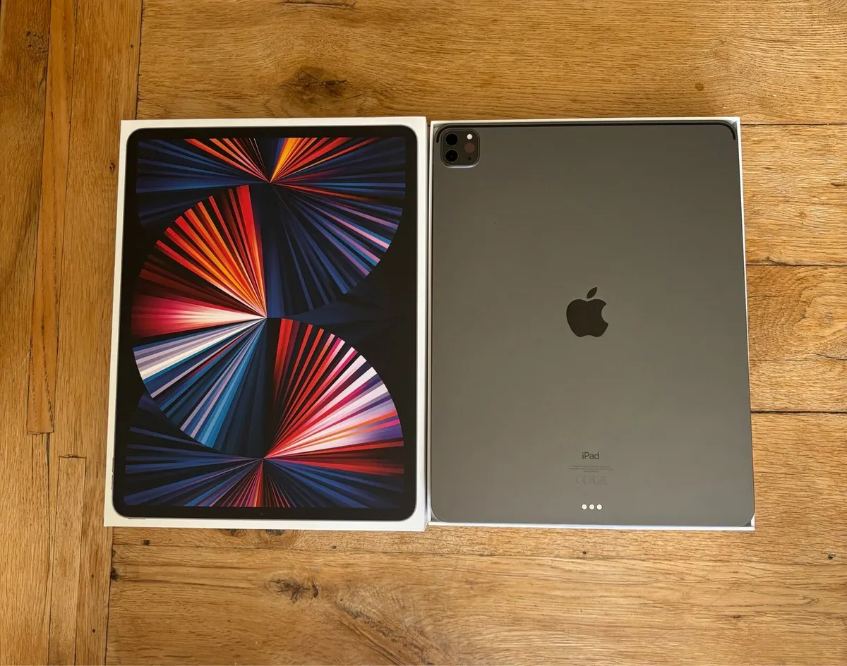 iPad Pro 12.9 inch (5th Gen) - Image 1