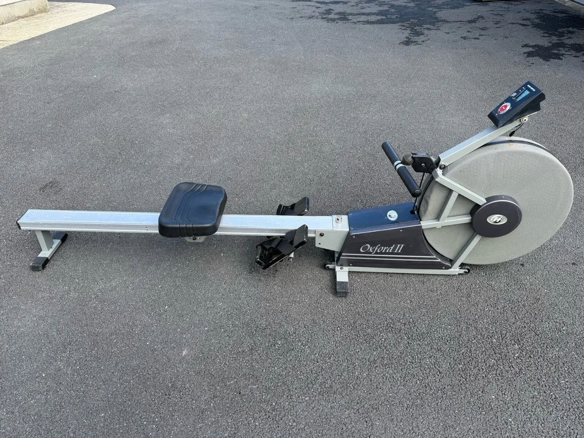 Rowing Machine - Image 1