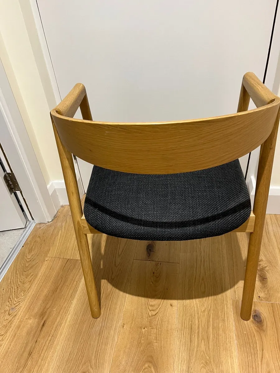 Oak Dining chairs x 4 - Image 2
