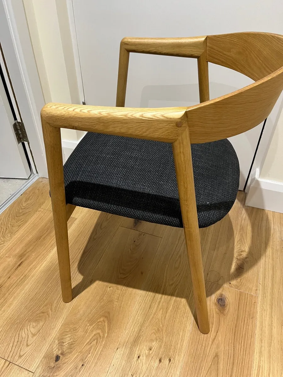 Oak Dining chairs x 4 - Image 3