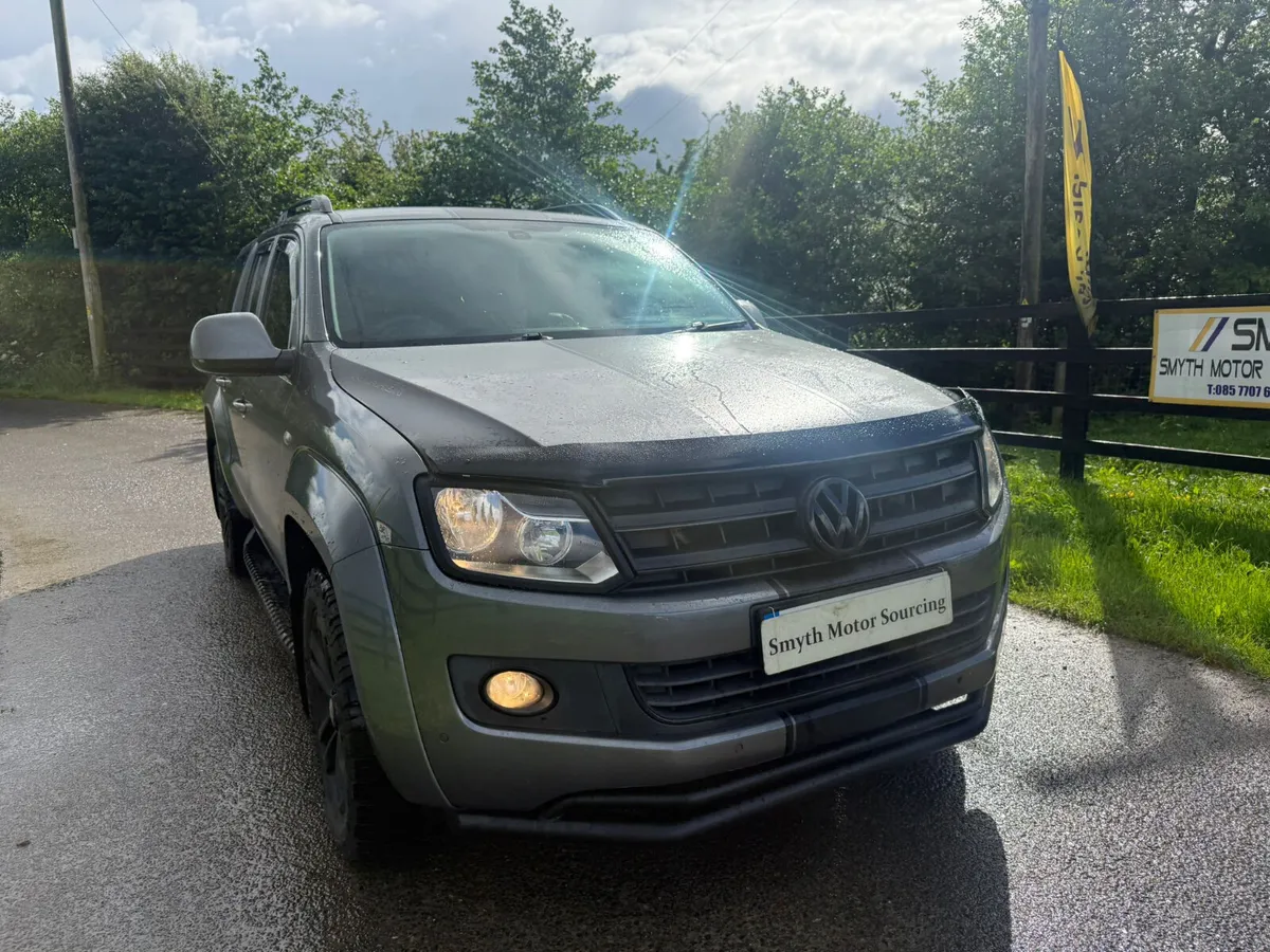 141 Volkswagen Amarok 180bhp Black Ed***** - Image 3