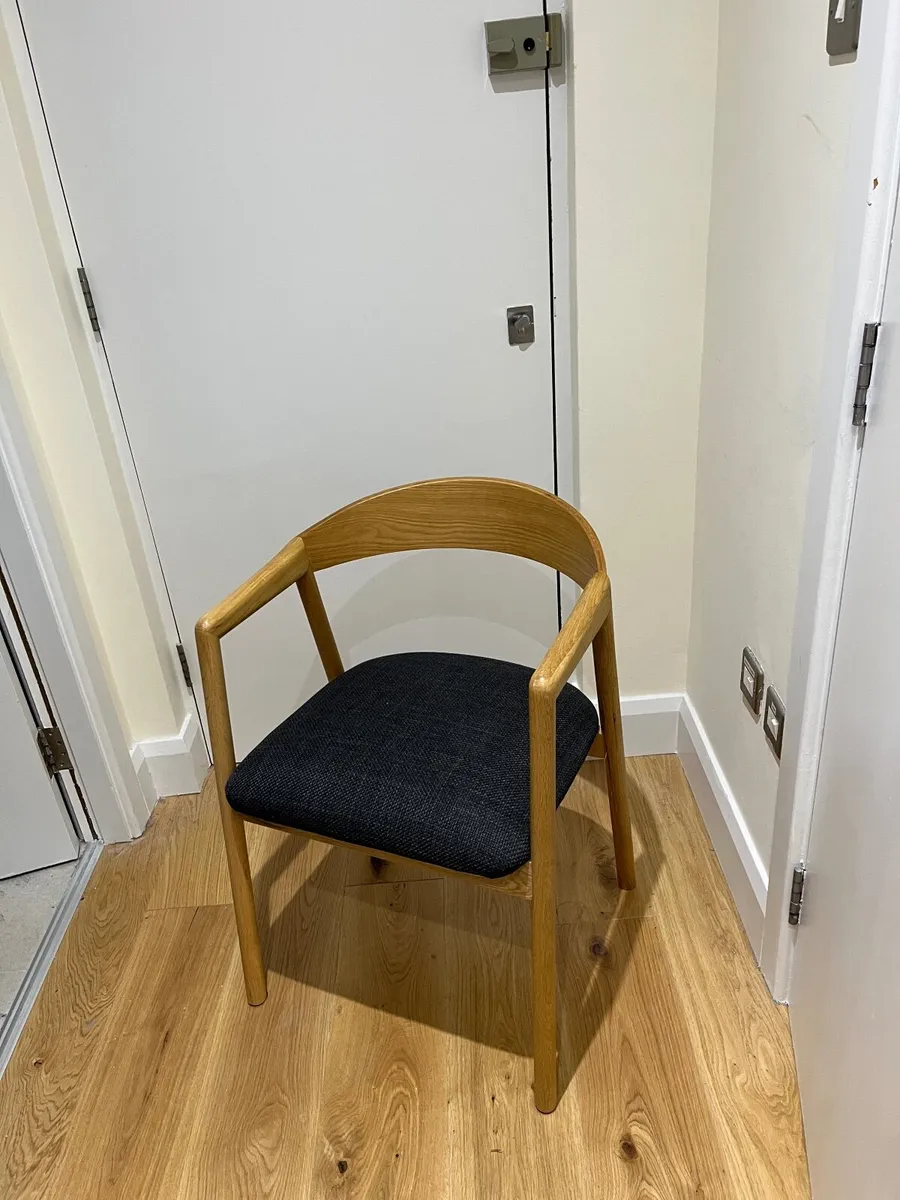 Oak Dining chairs x 4 - Image 4