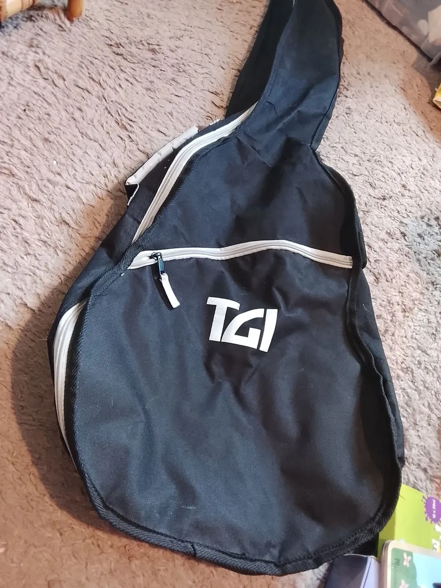 guitar case - Image 2