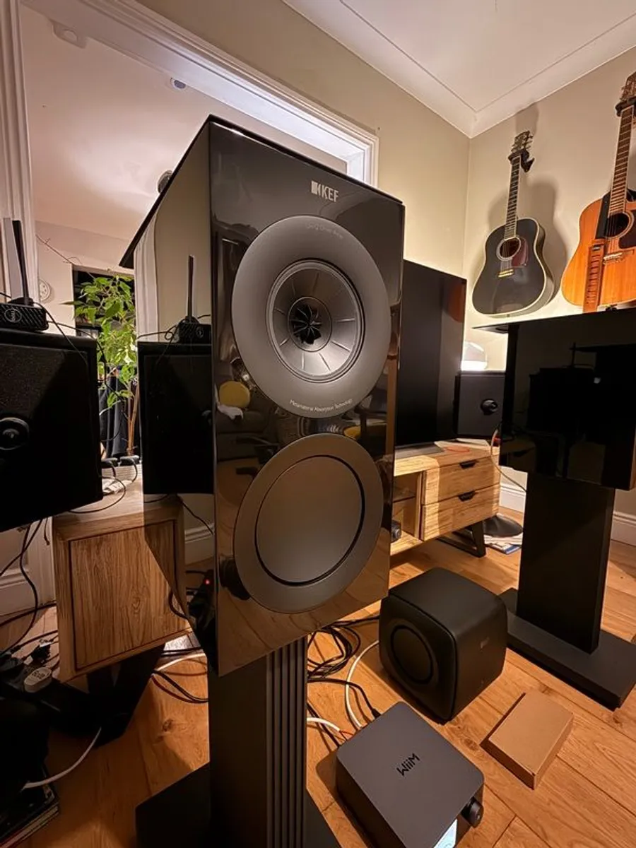 KEF R3 Meta Speakers, KC62 Subwoofer, WiiM Amp Ultra & S3 Stands - Image 1