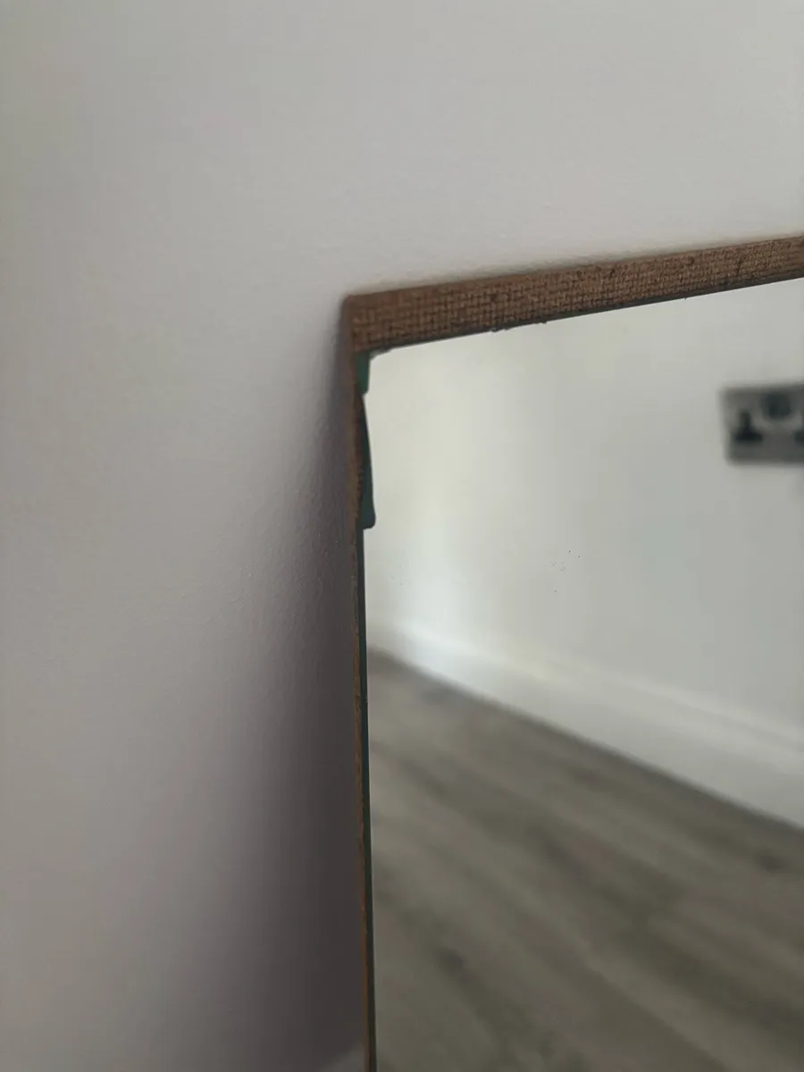 Mirror - Image 2