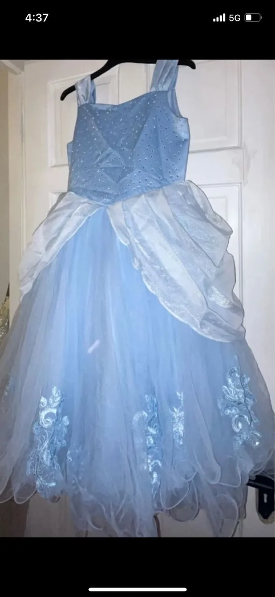 Disney original dress. - Image 3