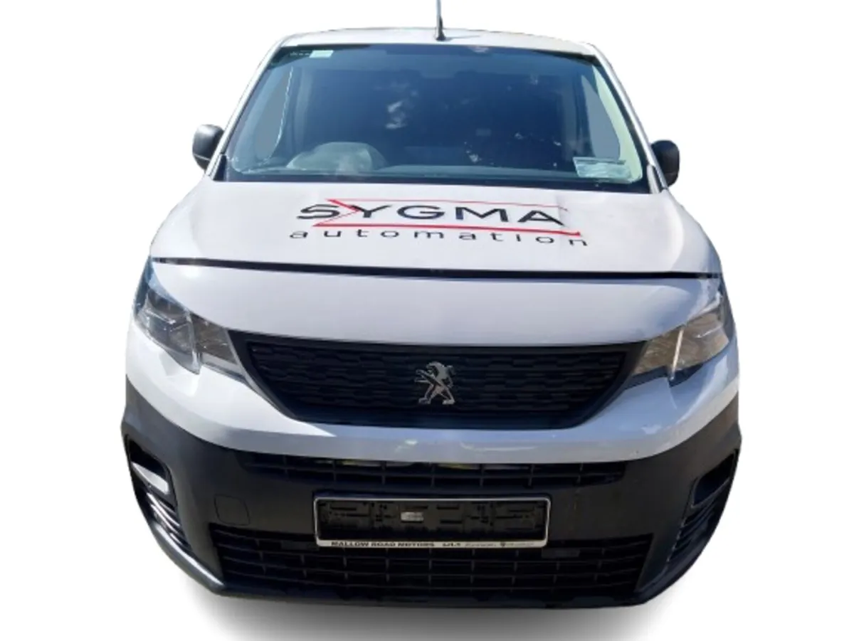 2023 PEUGEOT PARTNER For Breaking/Dismantling - Image 2