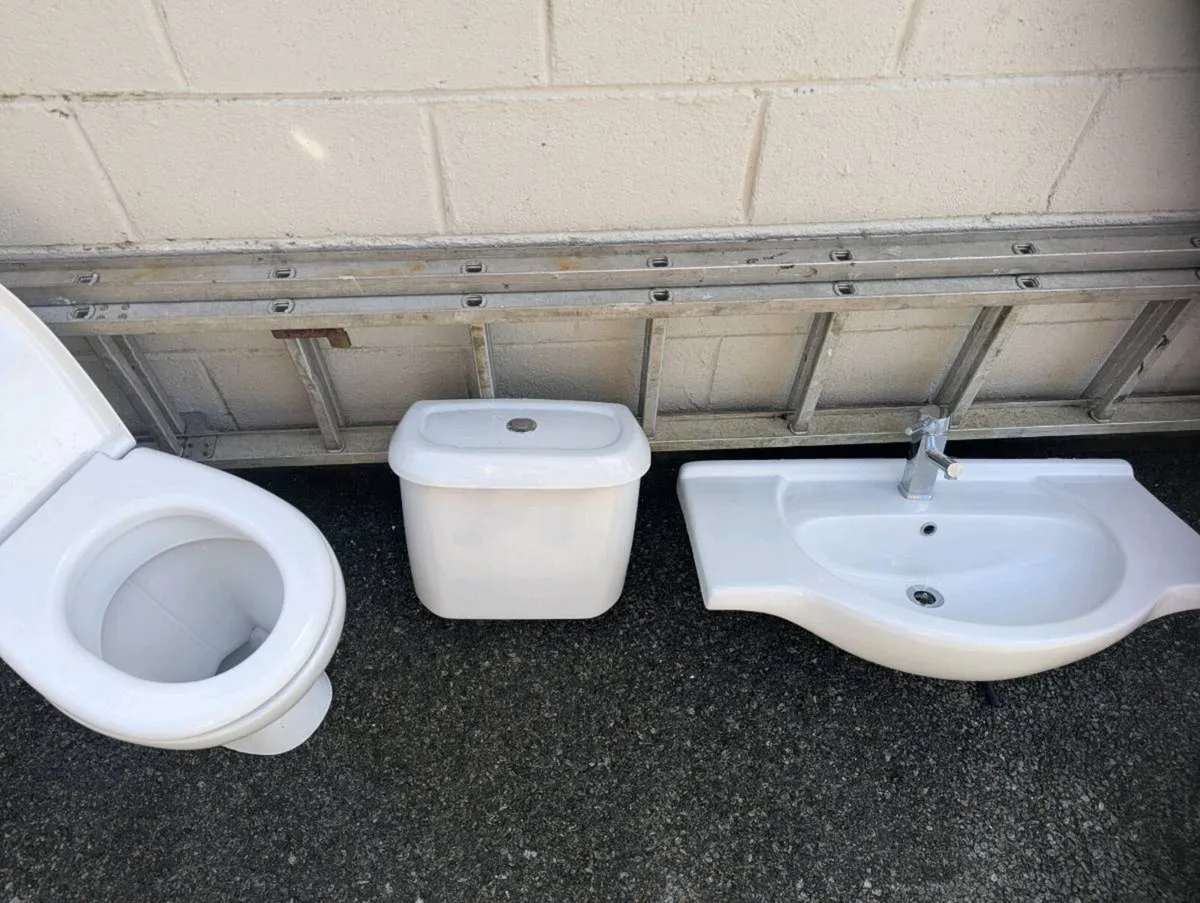 Bathroom fittings - Image 2