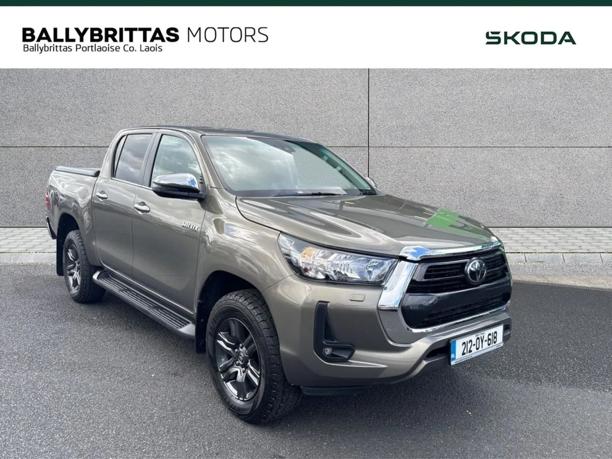 Toyota Hilux 2.4 Double Cab - Image 1