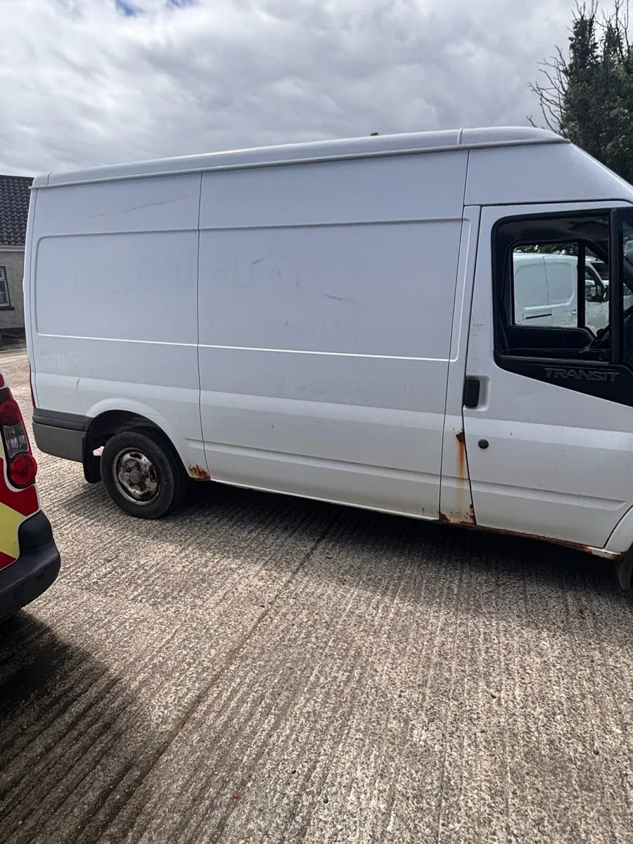 Ford transit - Image 2