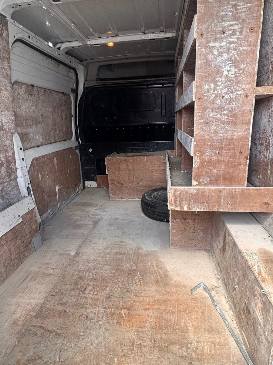 Ford transit - Image 4