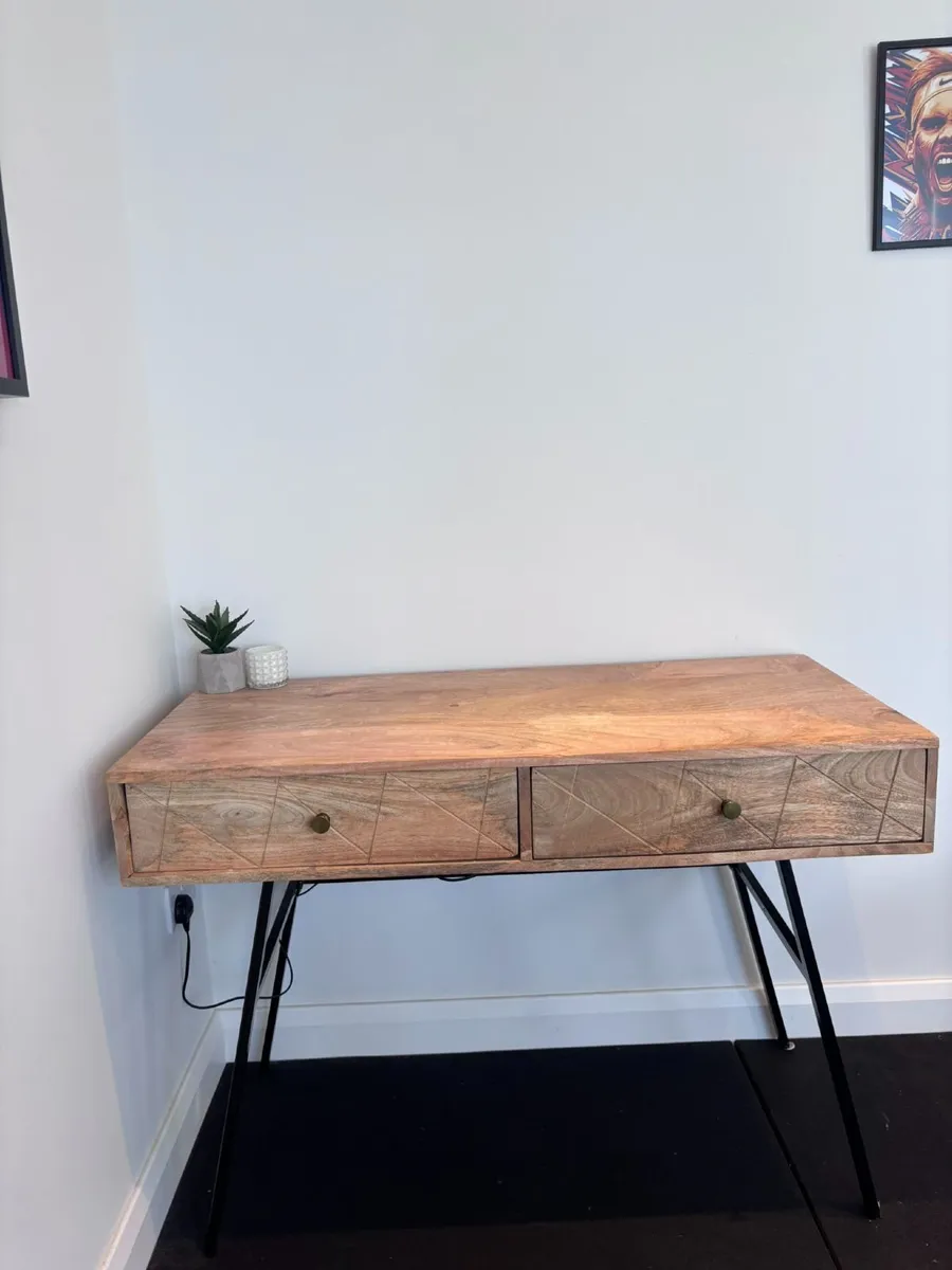 Rustic design office desk - Image 1