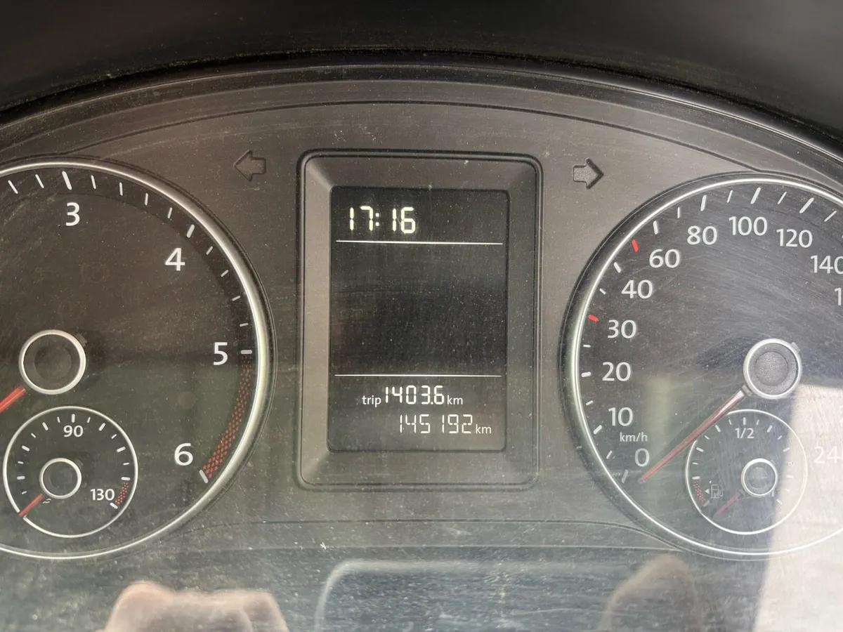 Volkswagen caddy - Image 2