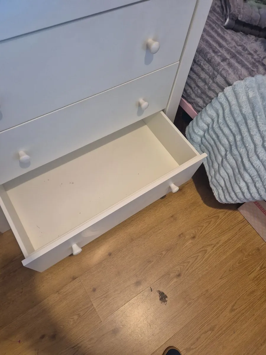Child bedroom Furniture - Image 2