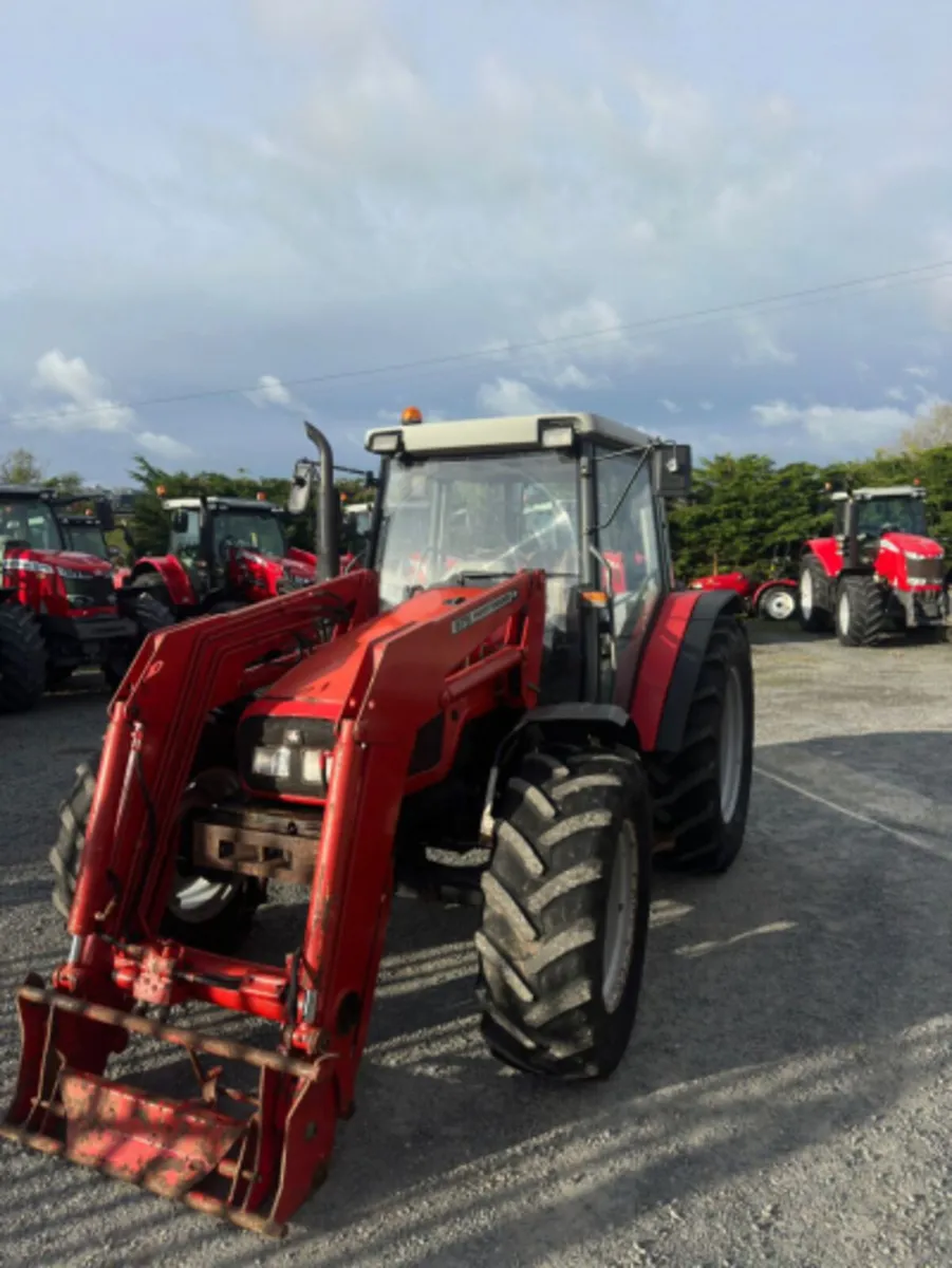 Massey Ferguson 4355 - Image 1