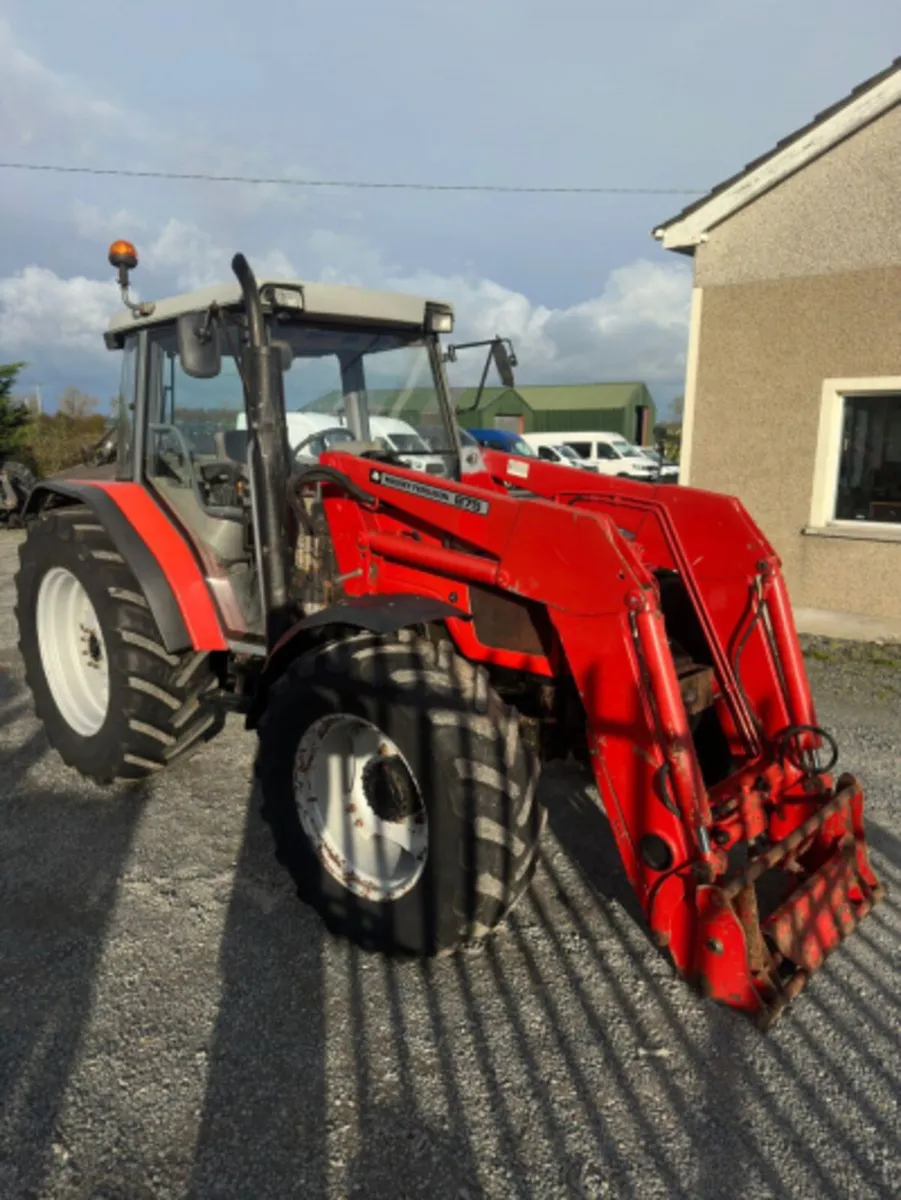Massey Ferguson 4355 - Image 2