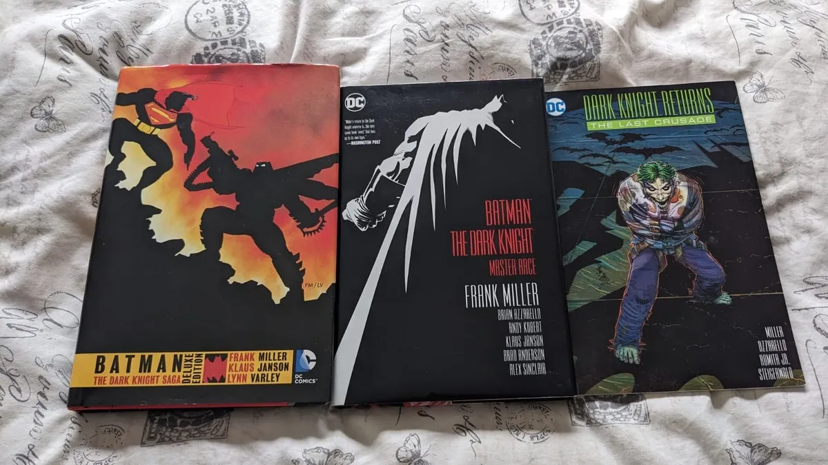 Batman Graphic Novels + Arkham Saga Omnibus - Image 4