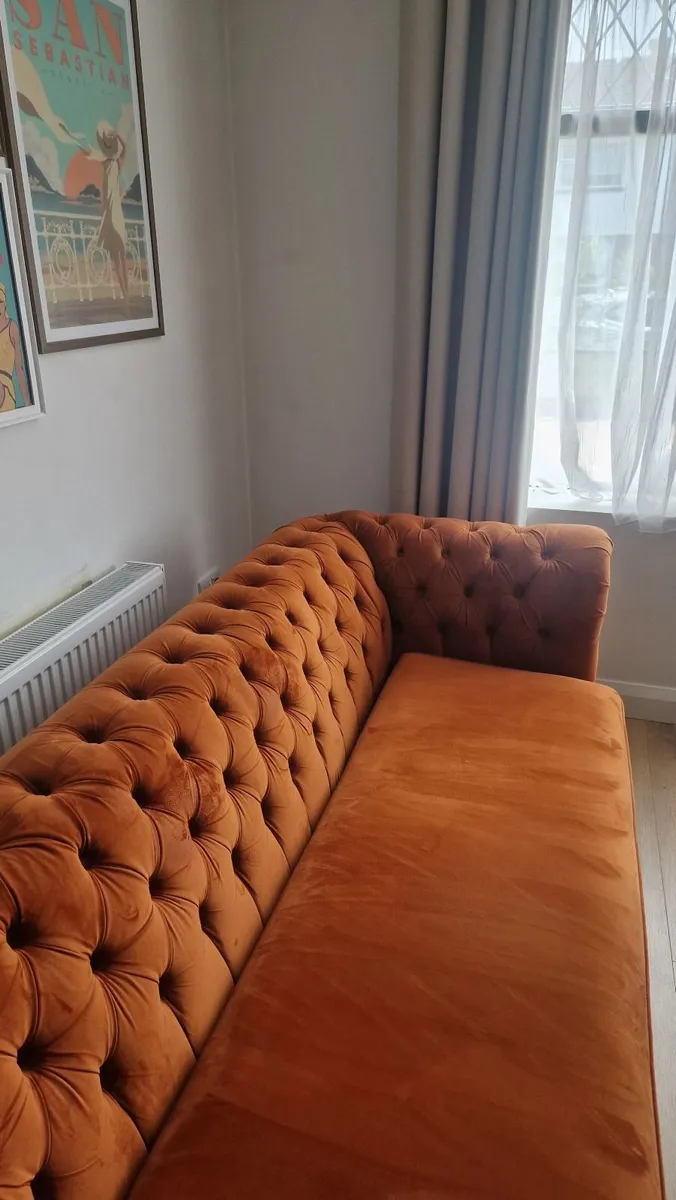 Chesterfield 3 Seater Sofa - Image 2