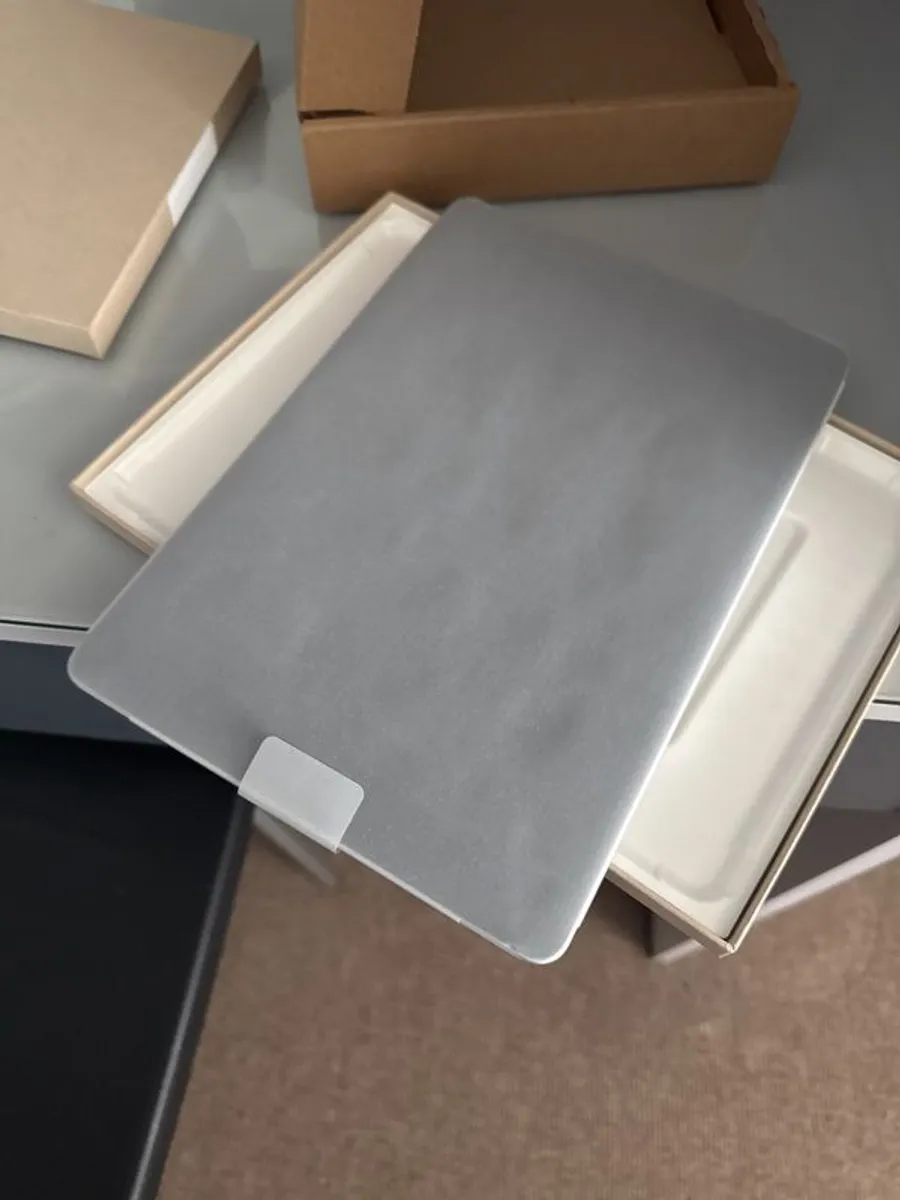 Apple iPad 9th Gen - Image 1