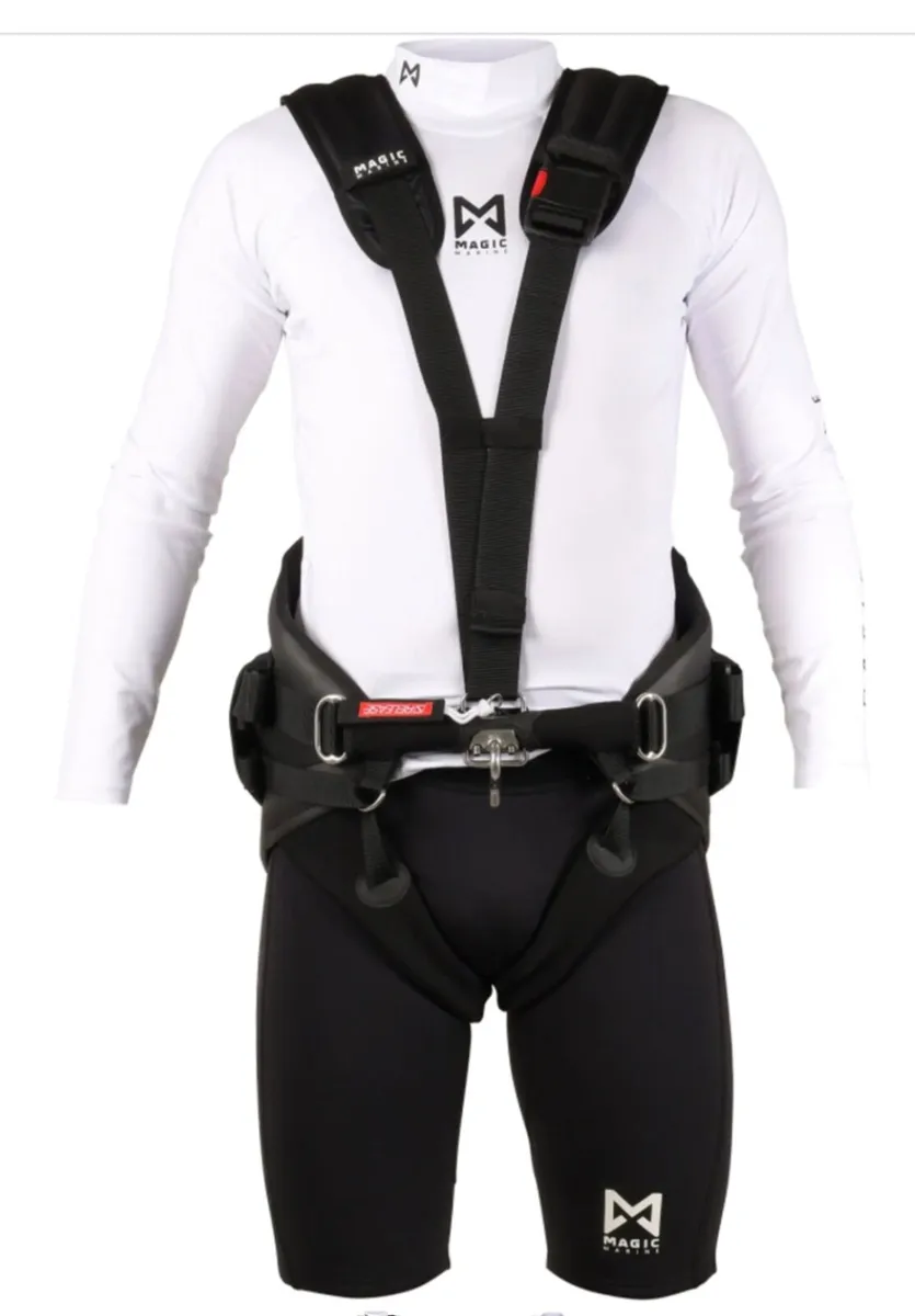 Magic Marine Pro Racing Harness - Image 1