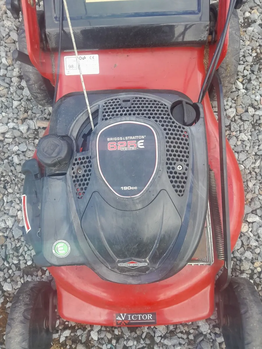 Self drive Lawnmower - Image 1