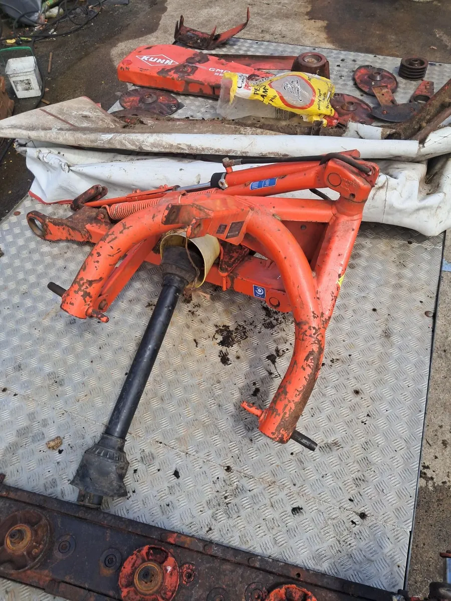 BREAKING Kuhn GMD55 - Image 3