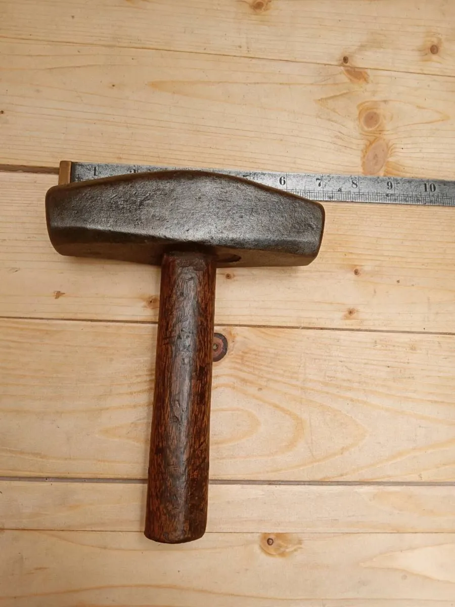 Vintage hammer - Image 1
