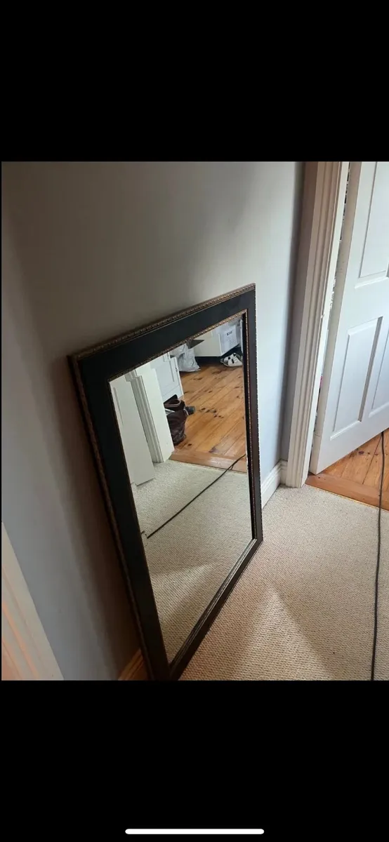 Mirror - Image 4