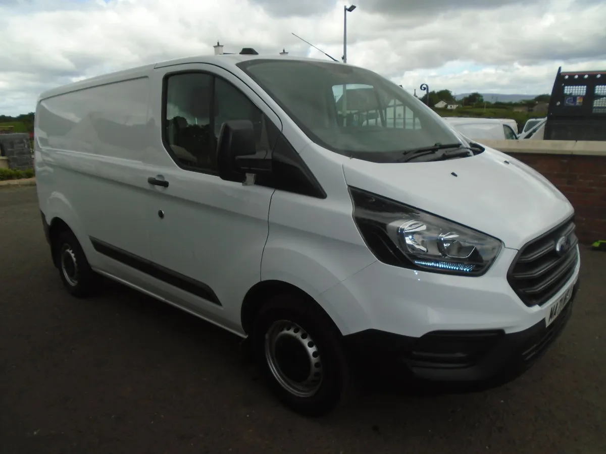 2021 Ford Transit Custom  SWB FR 130HP. - Image 1