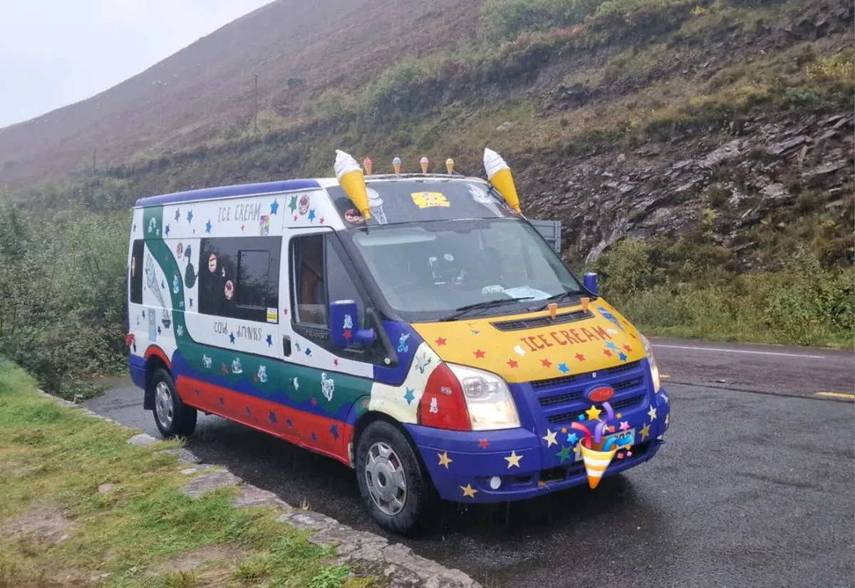 Ice cream van - Image 1