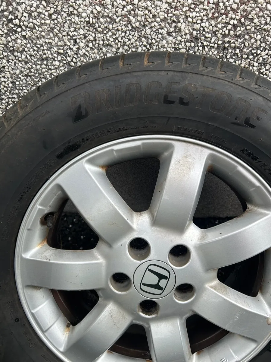 Honda CR-V 2007 Genuine Alloys with Bridgestone Ty - Image 3